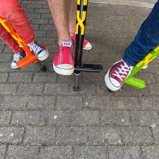 QU-AX V200 POGO STICK for adults up to 80kg - Extreme